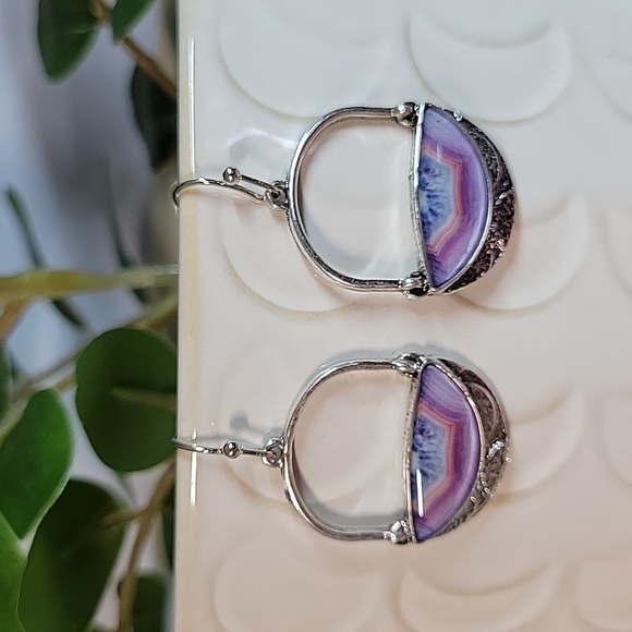 Jewelry - 🔥LAST PAIR🔥 Purple Agate Style Drop Earrings
